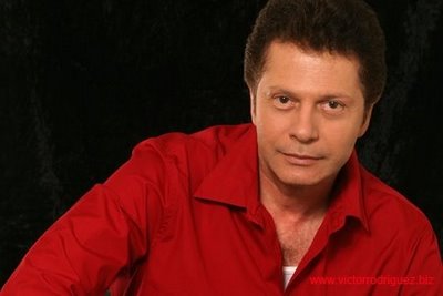 Flavio Caballero Camisa Roja.jpg